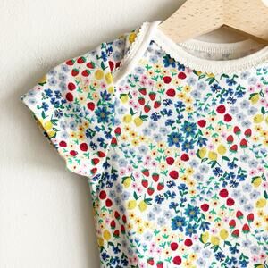 Old Navy Baby Girl 12-18 Mos Bodysuit Short Sleeve Strawberry Floral Spring